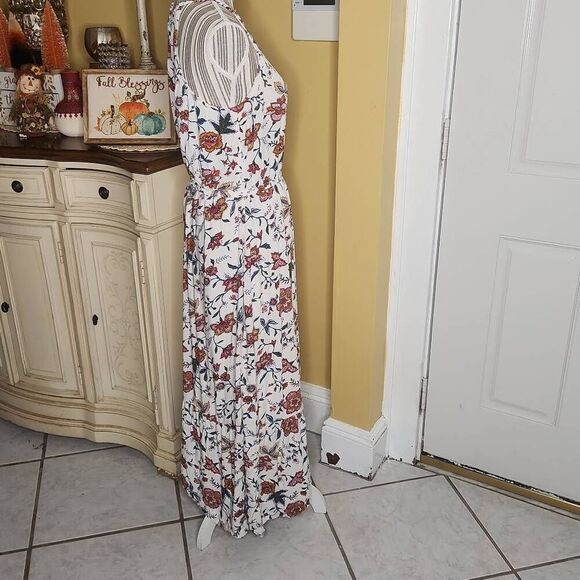 Old Navy floral tiered maxi dress women's size M - Picture 6 of 6